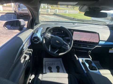 2026 Chevrolet Equinox EV LT 2