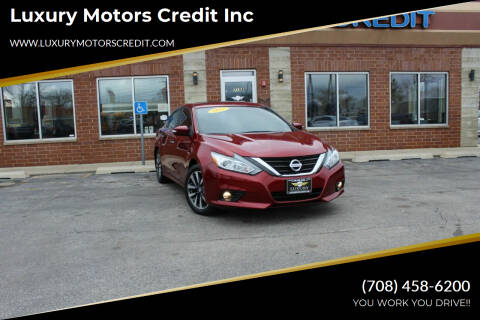2017 Nissan Altima for sale at Luxury Motors Credit Inc in Bridgeview IL