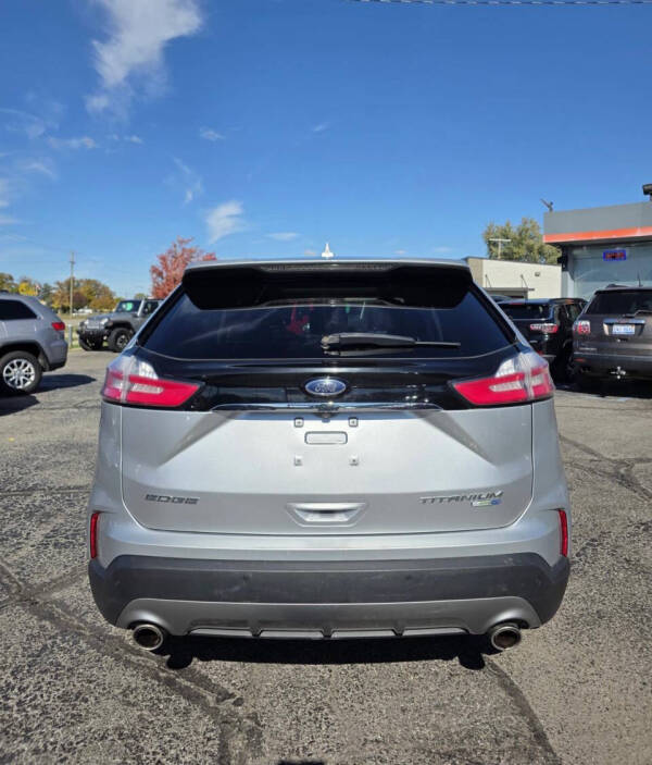 2019 Ford Edge Titanium