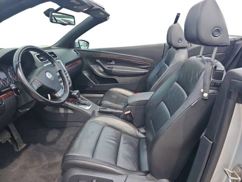 2009 Volkswagen Eos Lux