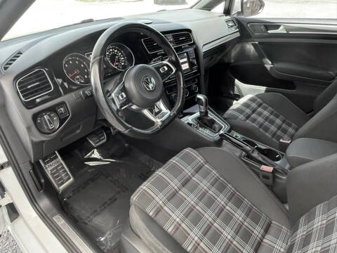 2018 Volkswagen Golf GTI