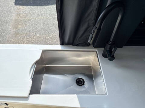 2025 Mercedes-Benz Sprinter