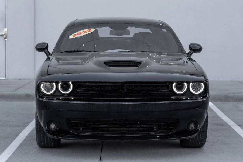 2022 Dodge Challenger SXT