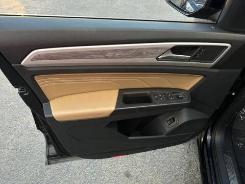 2022 Volkswagen Atlas Cross Sport V6 SE