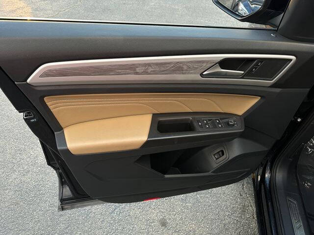 2022 Volkswagen Atlas Cross Sport V6 SE