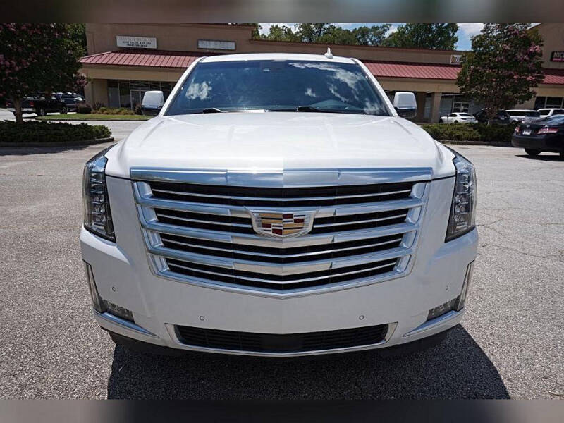 2019 Cadillac Escalade Platinum