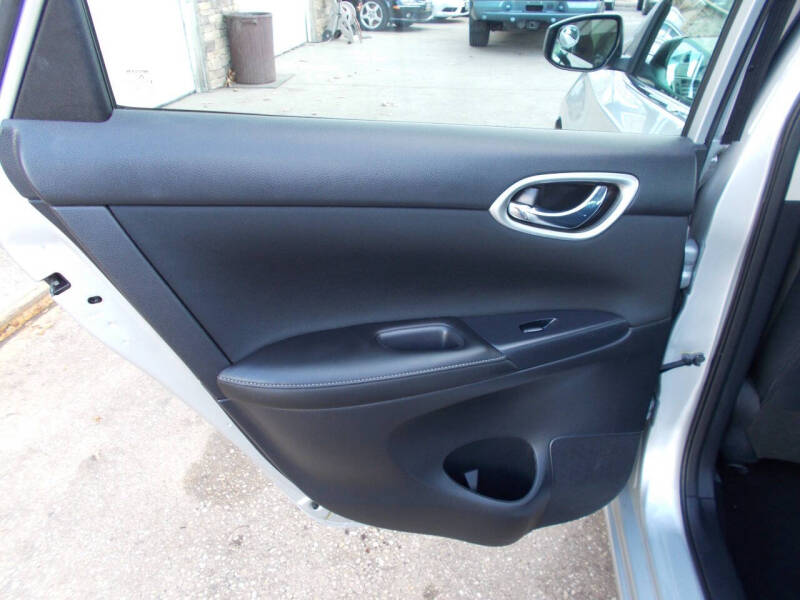 2017 Nissan Sentra SV