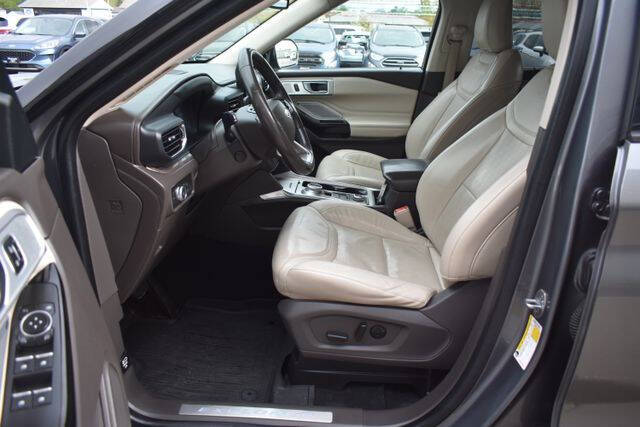 2022 Ford Explorer Platinum