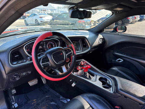 2015 Dodge Challenger SXT Plus
