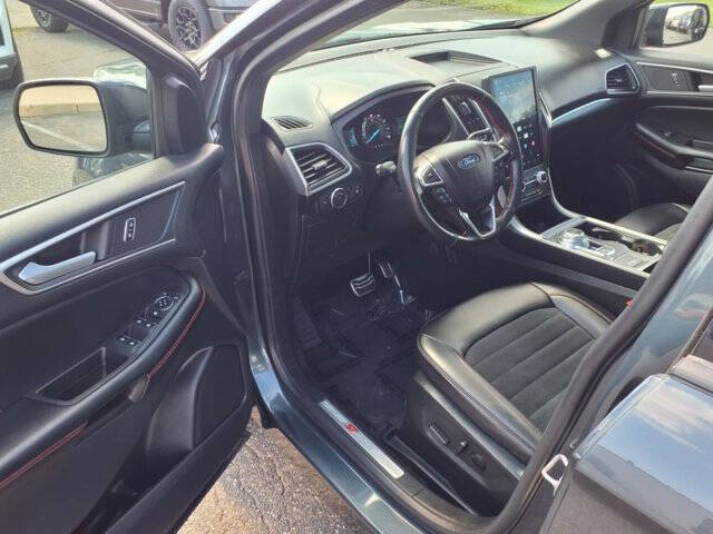 2022 Ford Edge ST-Line