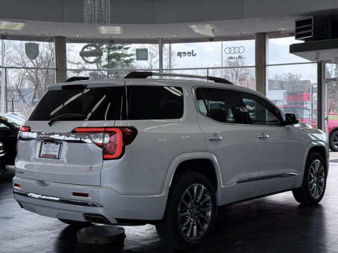 2022 GMC Acadia Denali