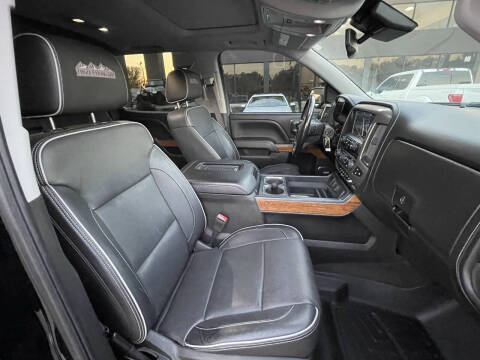 2017 Chevrolet Silverado 1500 High Country