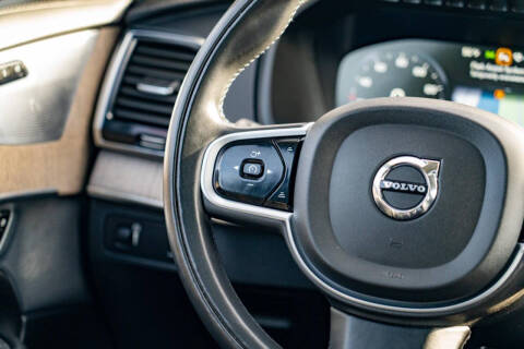 2022 Volvo XC90 T6 Inscription 7-Passenger