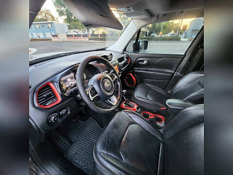2016 Jeep Renegade Trailhawk