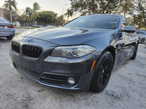 2016 BMW 5 Series 528i