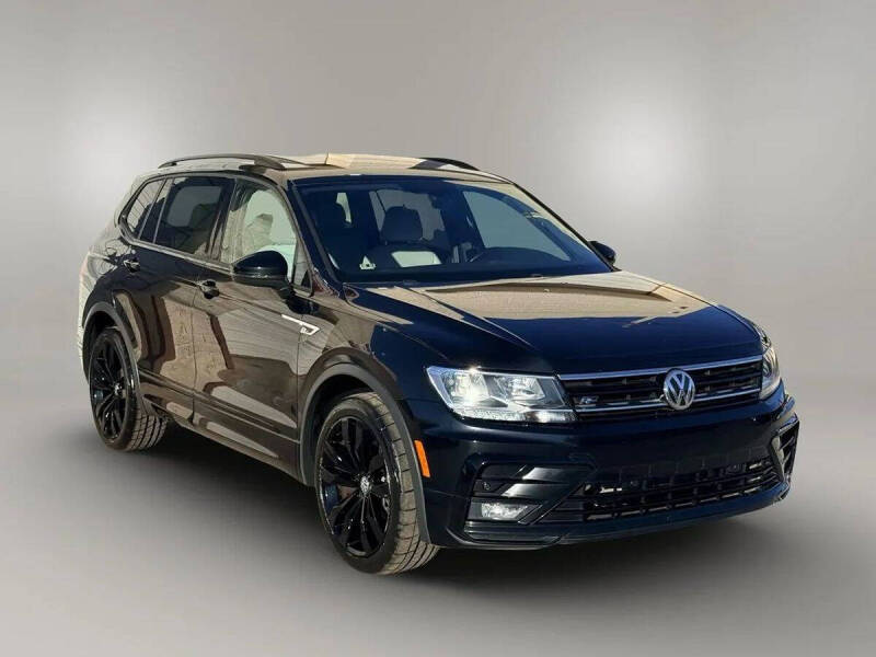 2020 Volkswagen Tiguan SE R-Line Black