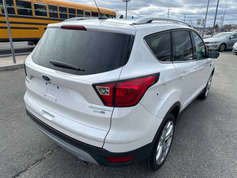 2019 Ford Escape Titanium