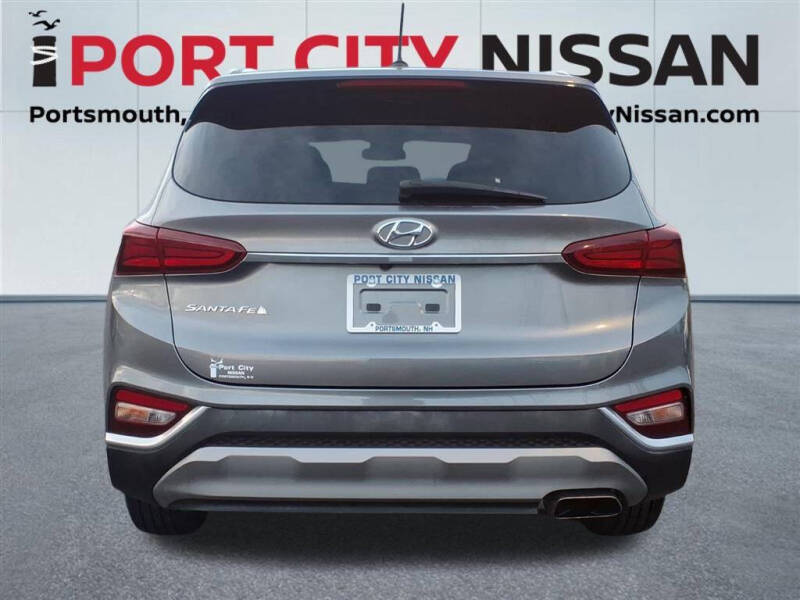 2020 Hyundai Santa Fe SE