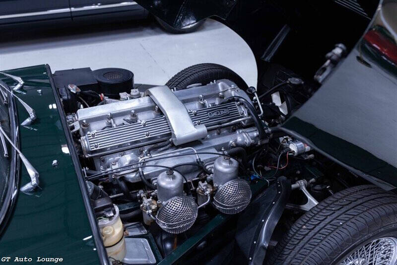 1970 Jaguar E-Type 57