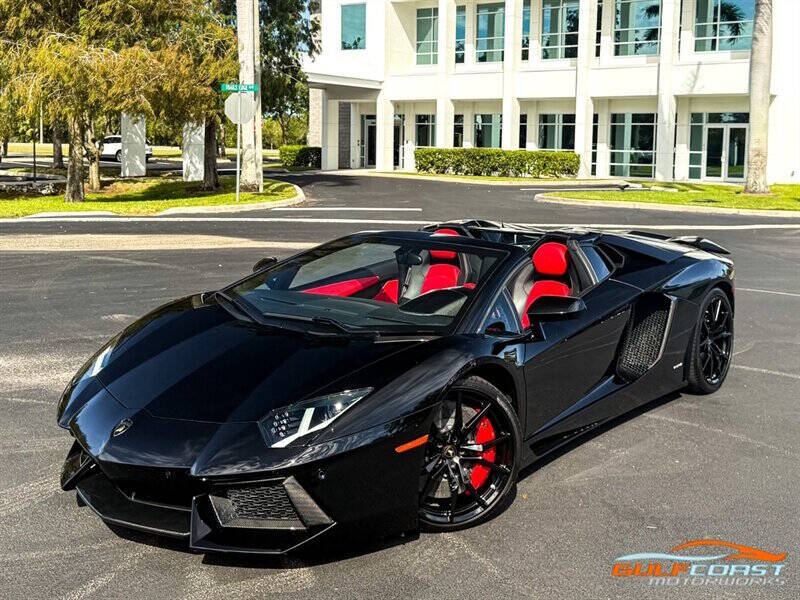2016 Lamborghini Aventador LP 700-4