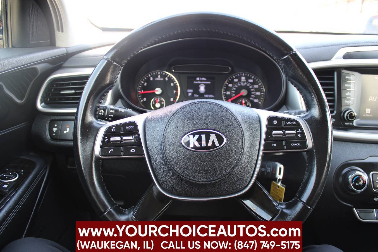 KiaSorento23