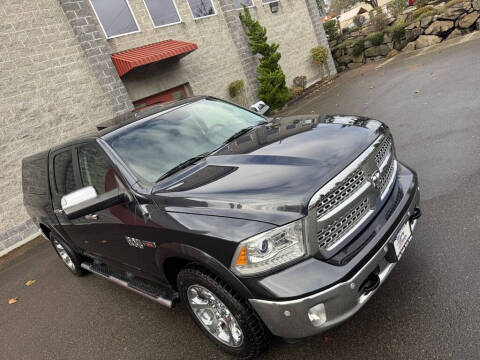 2016 RAM 1500 Laramie