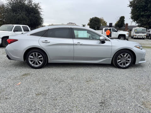 2019 Toyota Avalon XLE