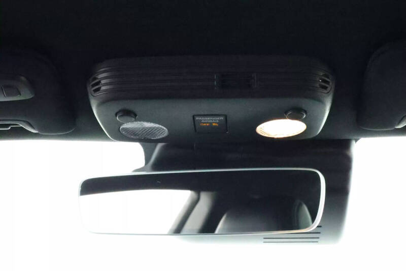 2022 Ford Mustang Mach 1