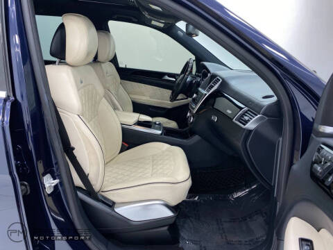 2014 Mercedes-Benz GL-Class GL 550 4MATIC