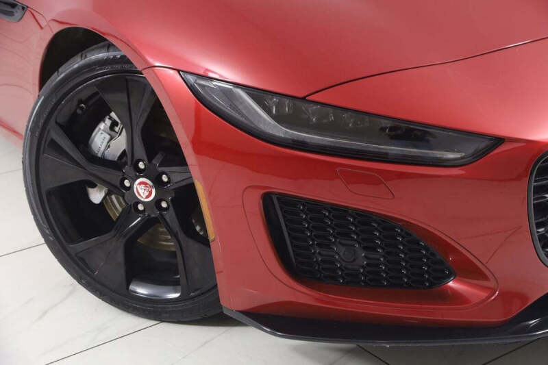 2021 Jaguar F-TYPE P300
