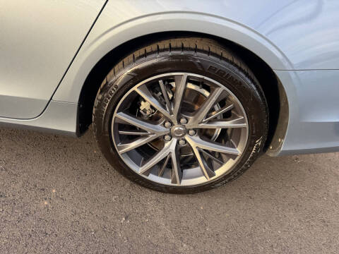 2018 Volvo S90 T5 Momentum