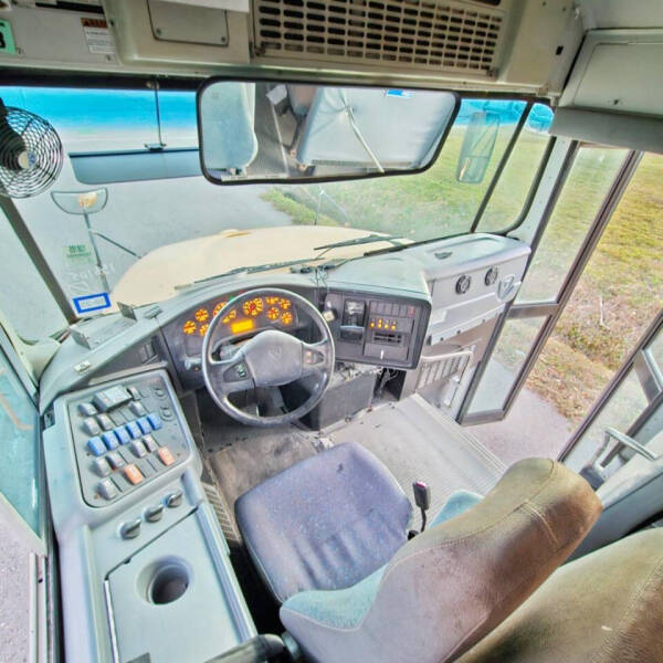 2011 IC Bus CE Series