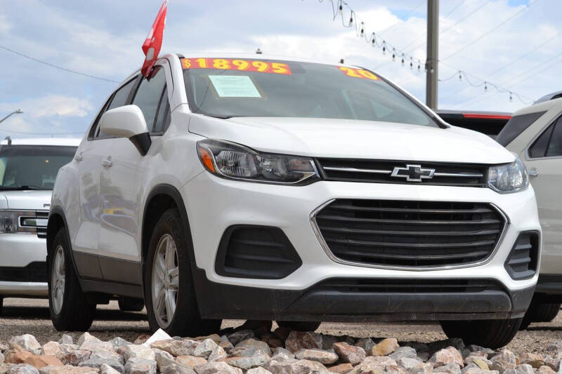 2020 Chevrolet Trax LS's photo