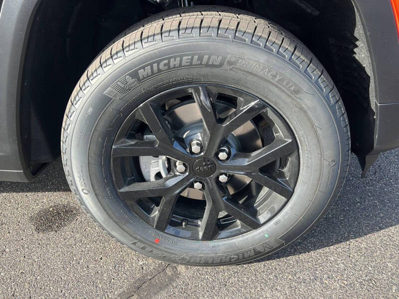 2025 Jeep Grand Cherokee Altitude X