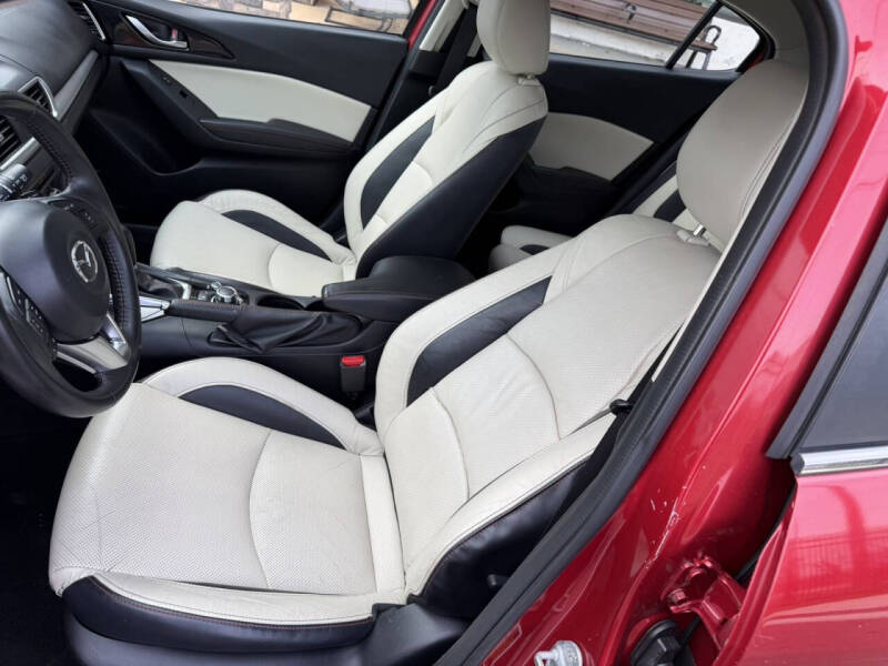 2014 Mazda MAZDA3 s Grand Touring