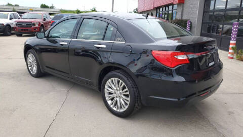 2011 Chrysler 200 Limited