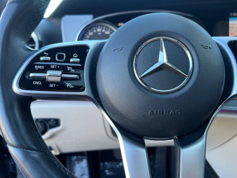 2019 Mercedes-Benz E-Class E 300