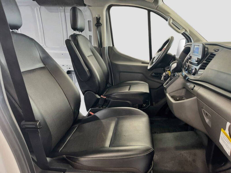 2025 Ford Transit