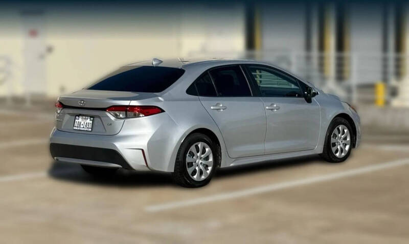 2020 Toyota Corolla LE