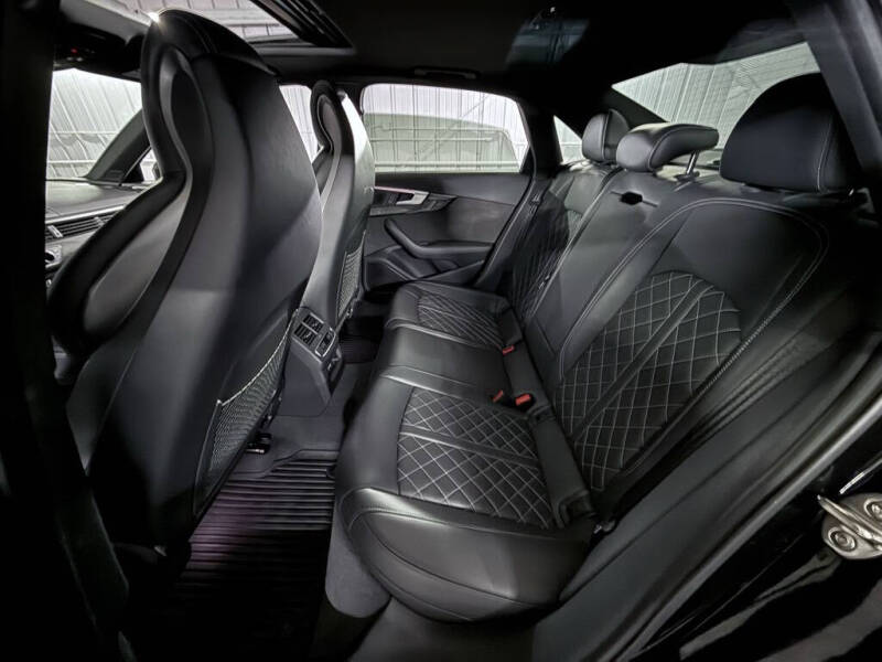 2019 Audi S4 3.0T quattro Prestige