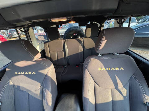 2013 Jeep Wrangler Unlimited Sahara