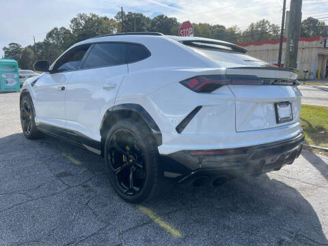 2021 Lamborghini Urus