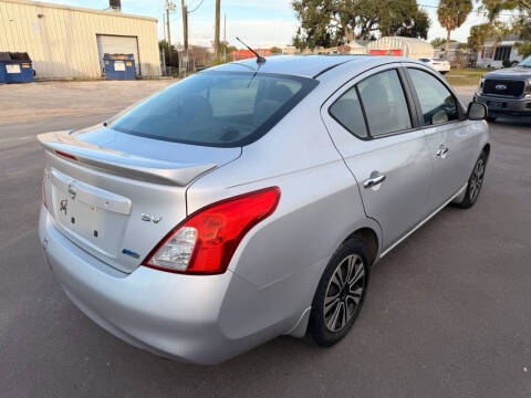 2013 Nissan Versa 1.6 S