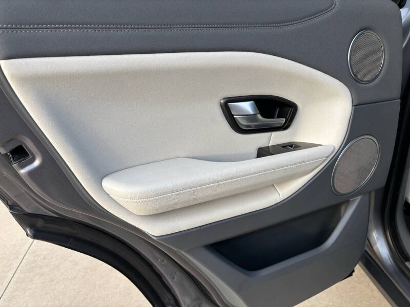 2016 Land Rover Range Rover Evoque SE