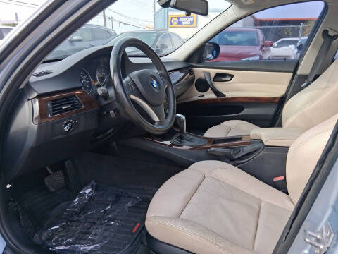 2011 BMW 3 Series 328i