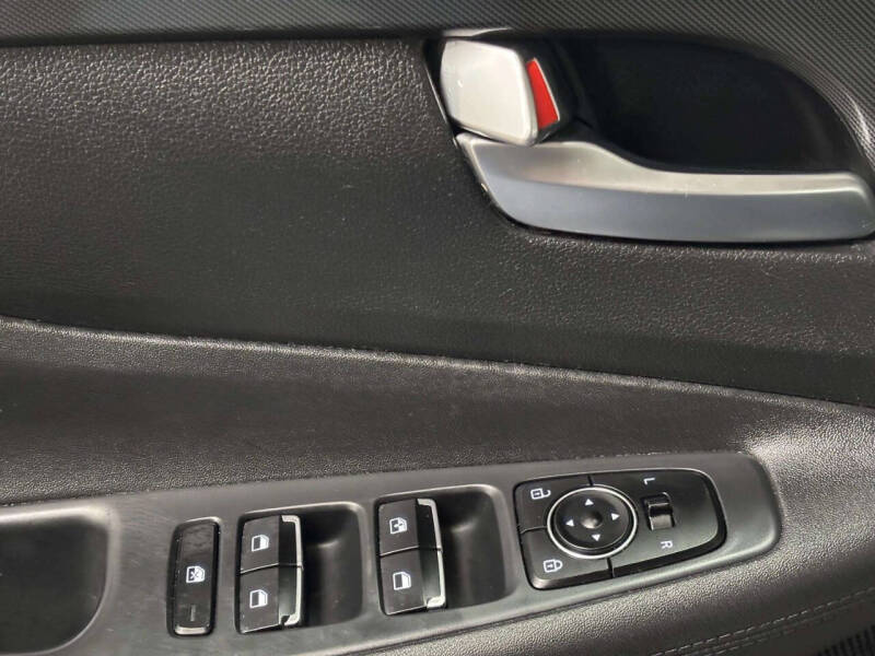 2021 Hyundai Santa Fe SE