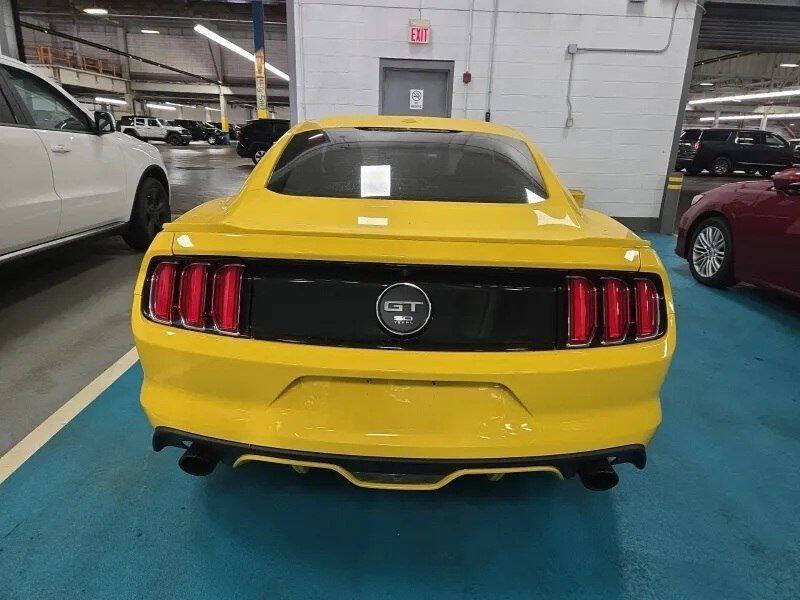 2015 Ford Mustang
