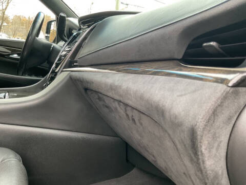 2016 Cadillac Escalade Platinum