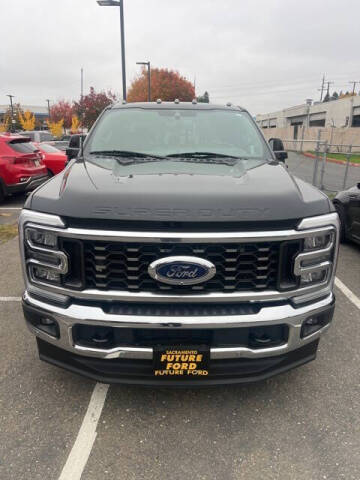 2023 Ford F-350 Super Duty Lariat