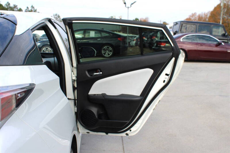 2017 Toyota Prius Three Touring